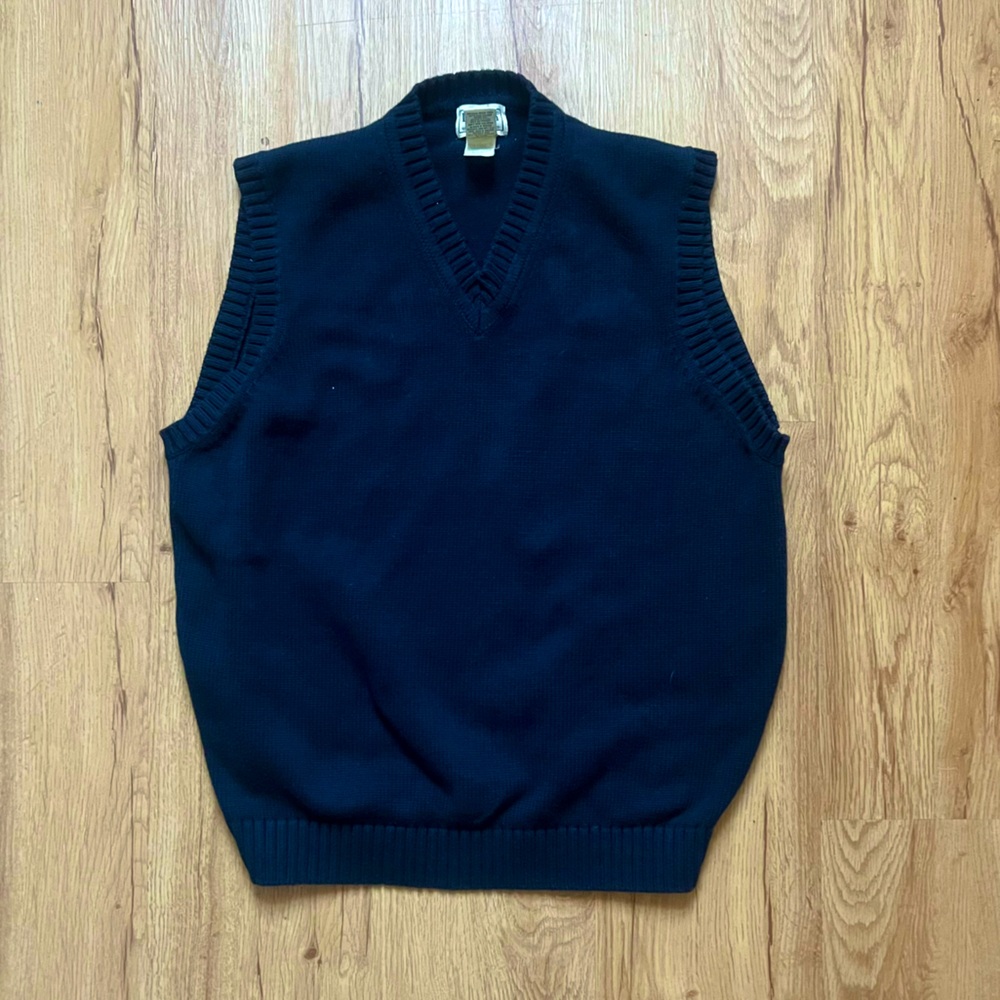 L.L Bean V-Neck Sweater Vest - Medium